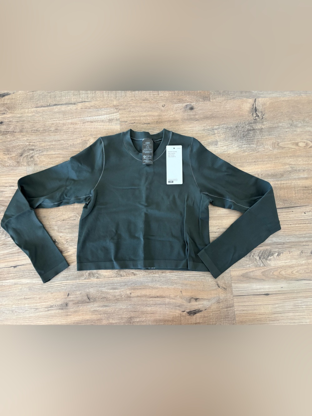Women’s Dark Green Cropped Long-Sleeve Crewneck Top